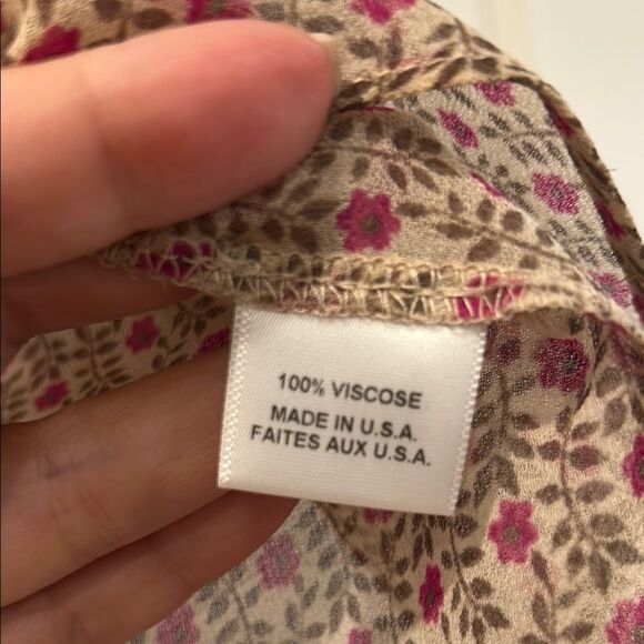 Misa Los Angeles Pink and Cream Floral Blouse, Size Large - Picture 8 of 12